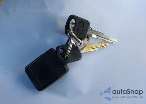 2013 Ford E-250 Commercial из США, поврежденный, VIN 1FTNE2EW3DDB06540